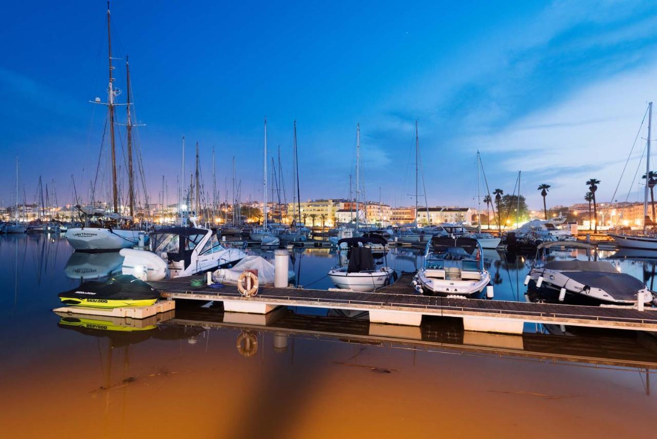 A23 - Marina Palm View Apartment 라고스 외부 사진