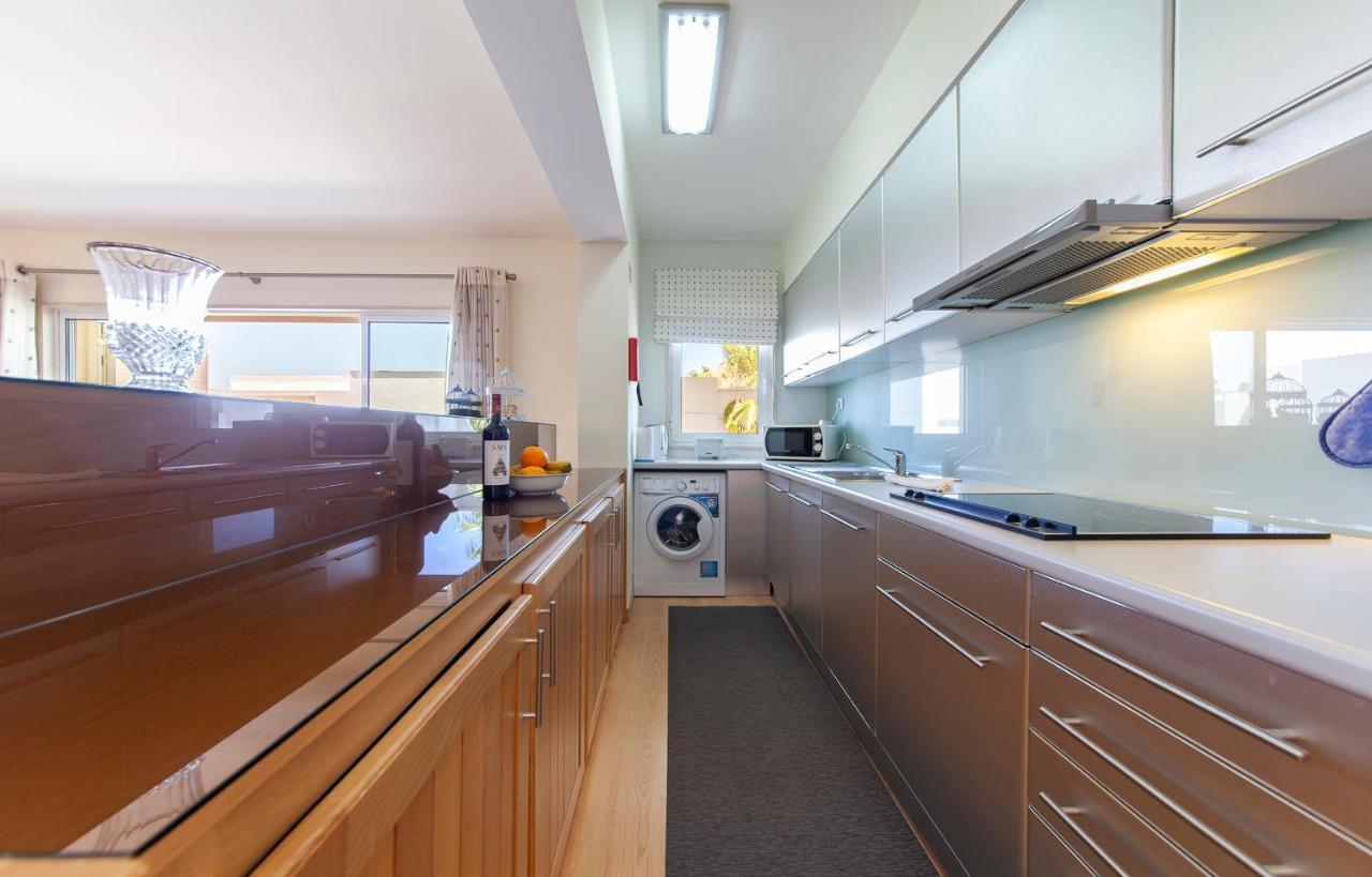A23 - Marina Palm View Apartment 라고스 외부 사진